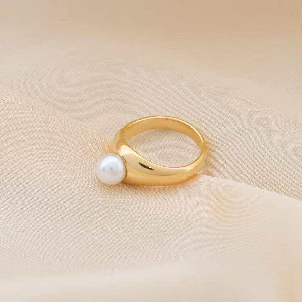 Pearl Ring