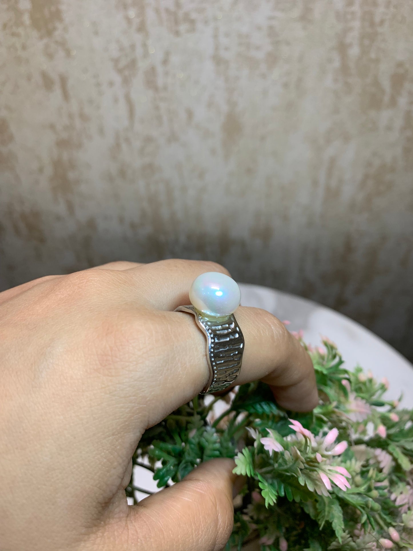 Pearl Crest Ring