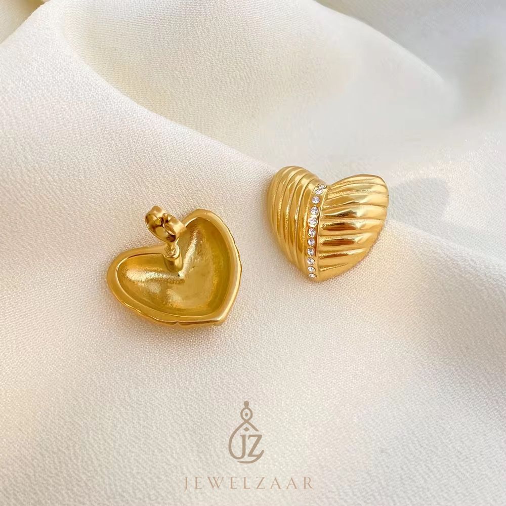 Heart Shape Ear Studs
