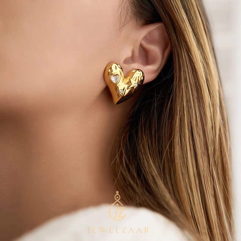 Sweet Heart Ear Studs
