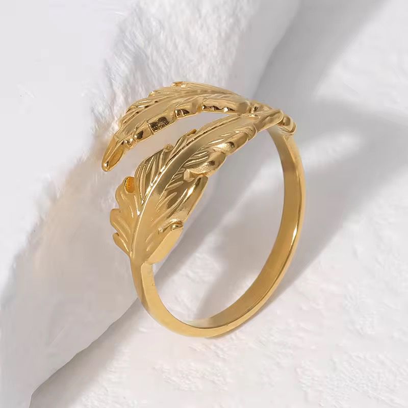 Open Leaf Ring