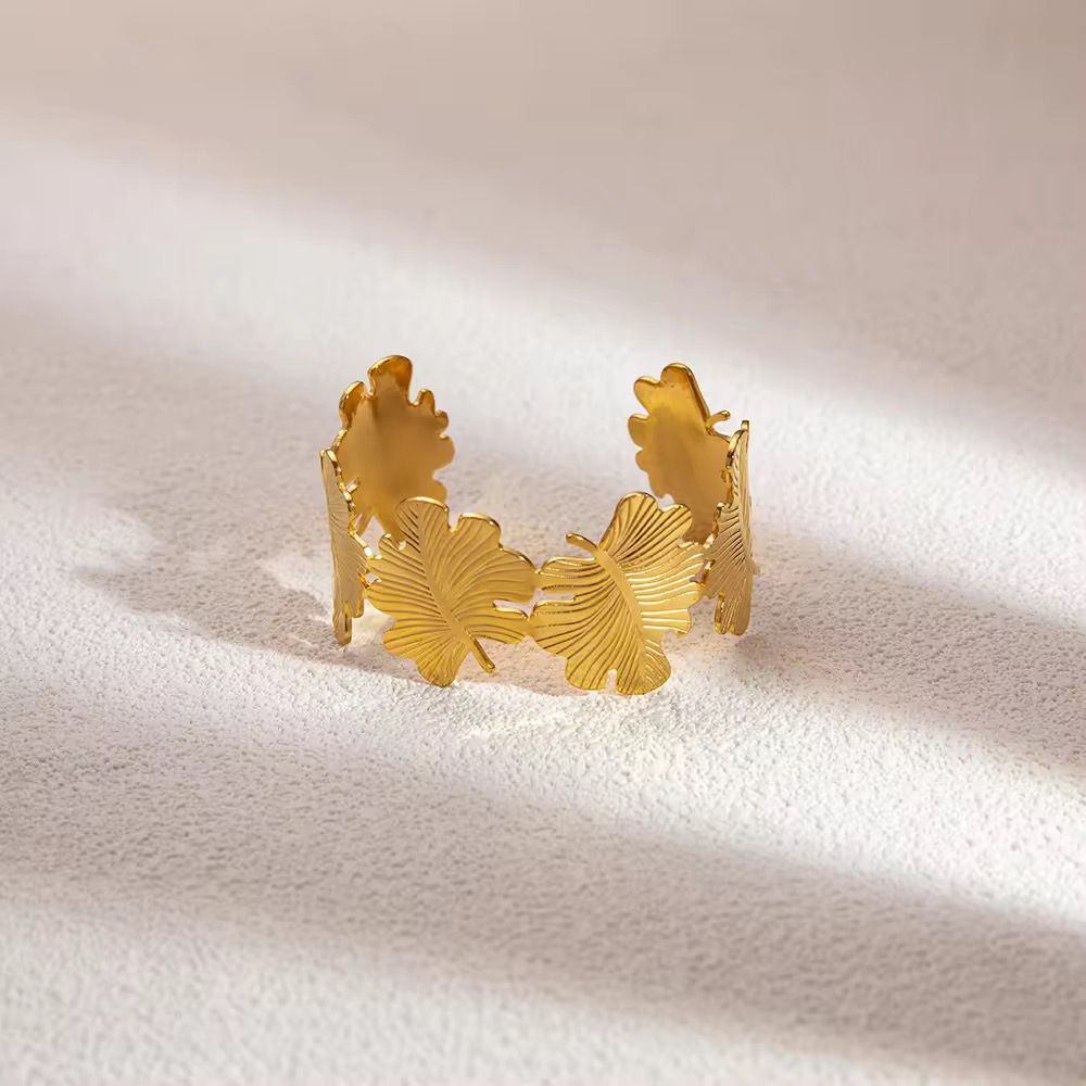 Cunky Ajdustable Leaf Bangle