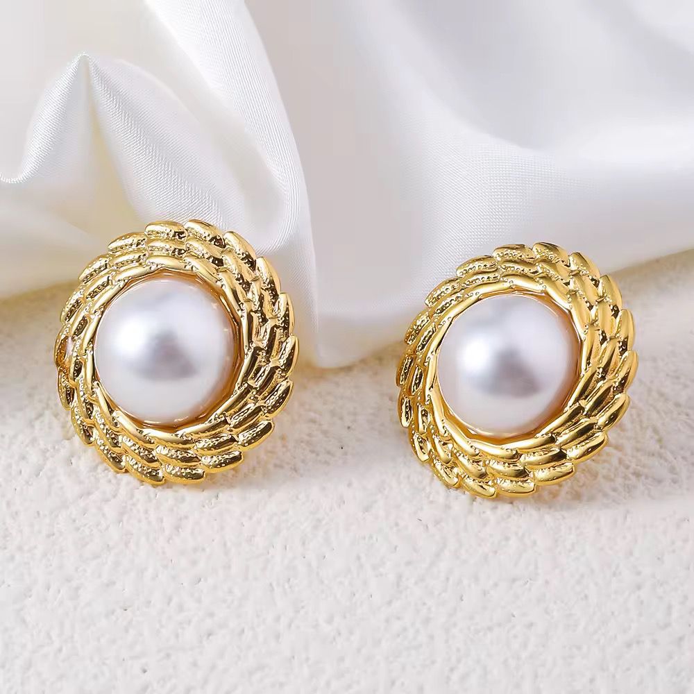 Radiant Pearl Earrings