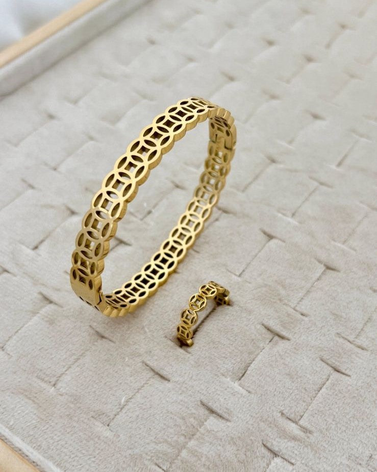 Tory Bangle Set