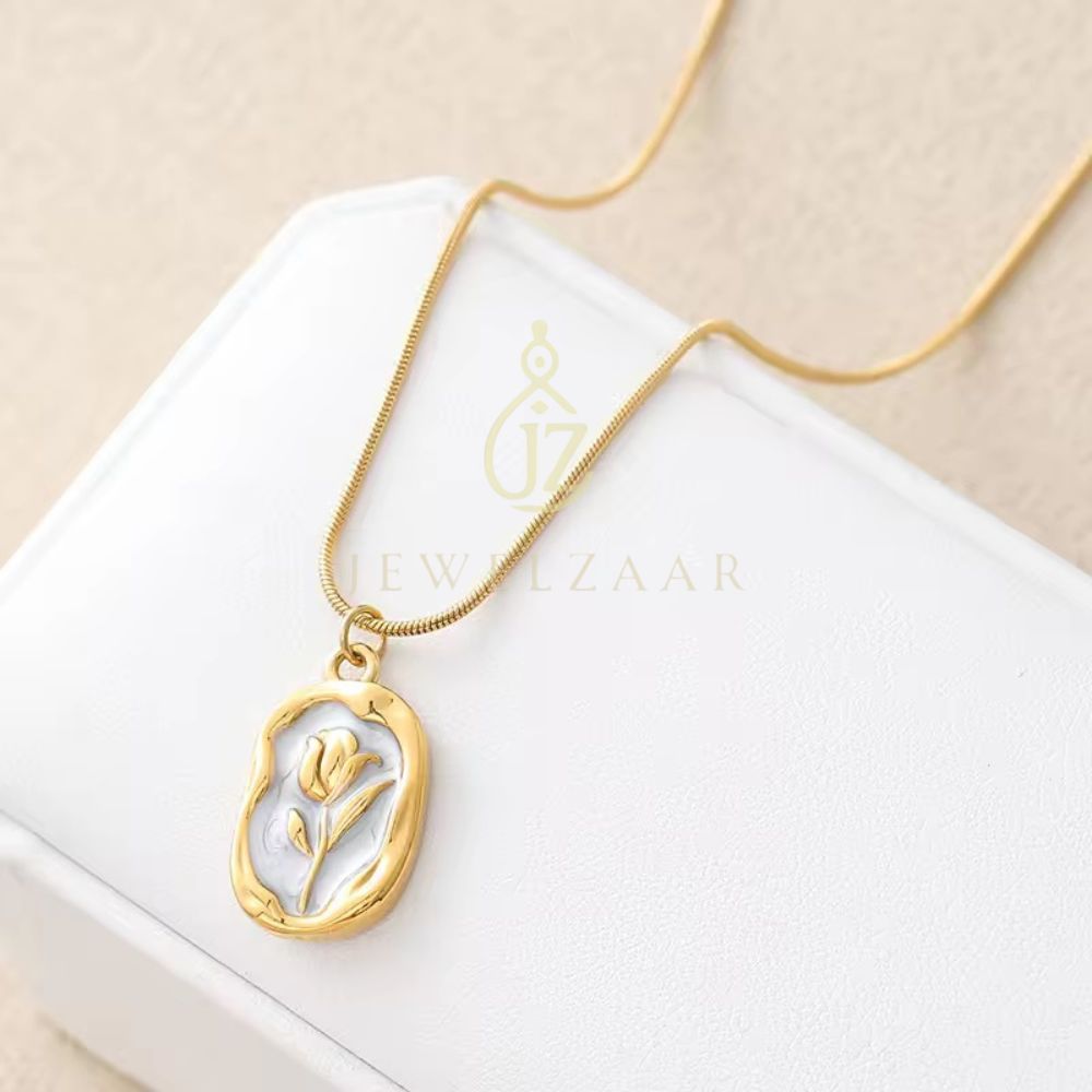 Tulip Pendant With Chain