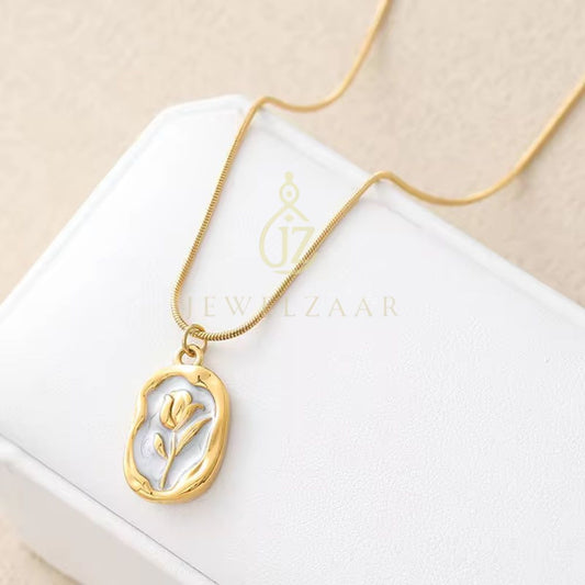 Tulip Pendant With Chain
