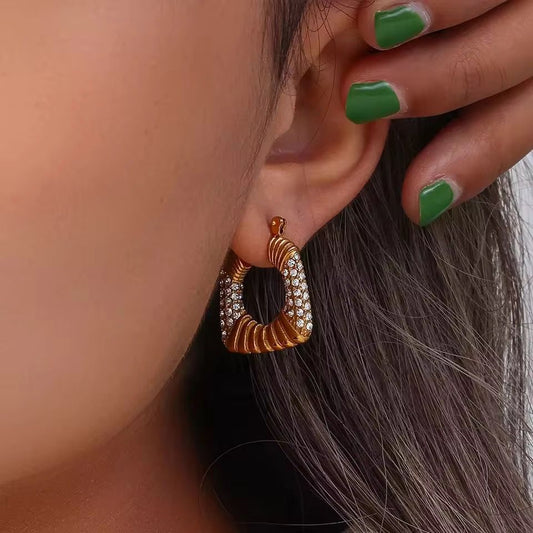 Golden U-Shape Radiance Hoop