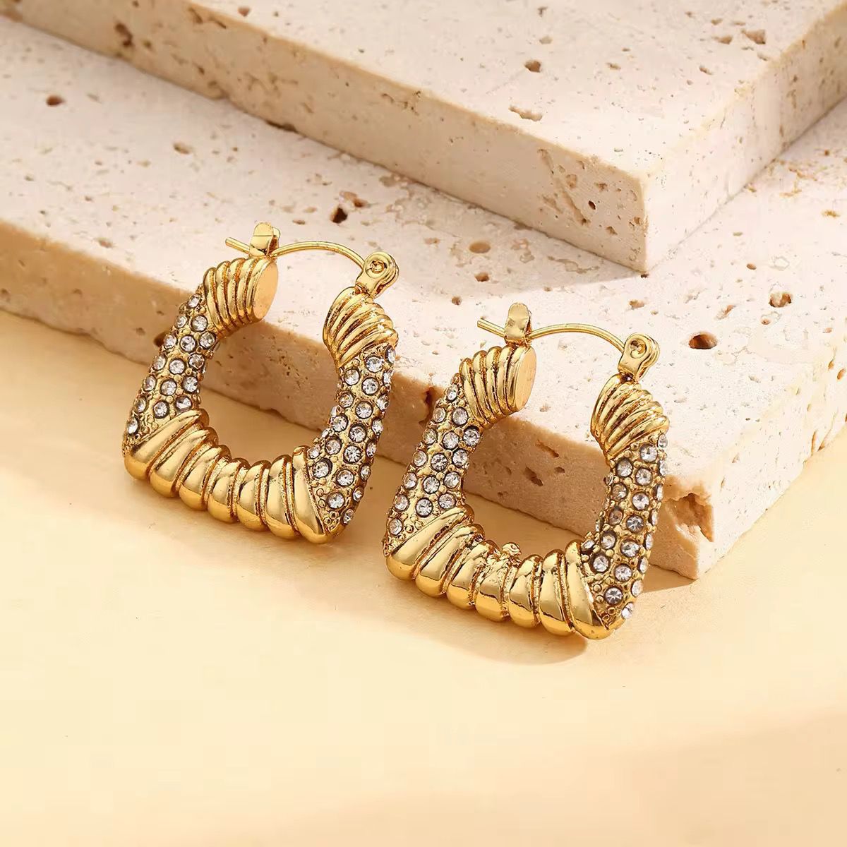 Golden U-Shape Radiance Hoop