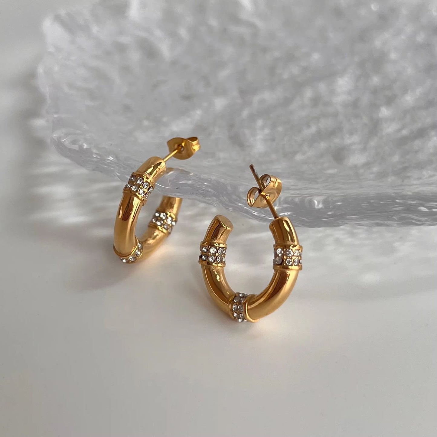 Golden C-Shape Radiance Hoop