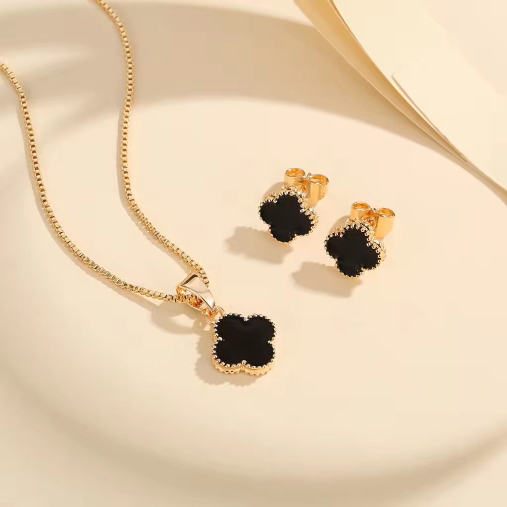 Clover Set