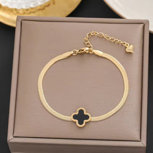 Clover Snake Chain Bracelet
